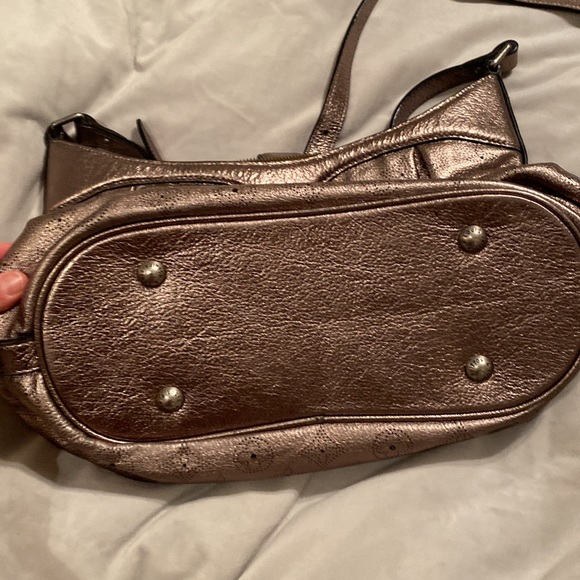 Louis Vuitton Mahina XS in bronze EUC - Picture 6 of 6